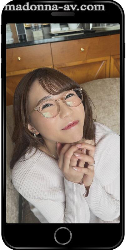 【スマホ推奨】 タテ動画 サクっとヌキたい人専門。 ※こちらは≪MADOOOON！！！！ めがね 「ただ、‘眼鏡’だけかけてと言われて来ました。」≫の本編中にスマホで撮影した映像です―。 一乃あおい サンプル画像 2