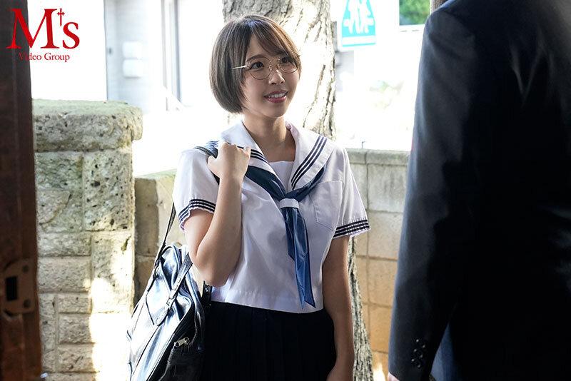 おばさんには内緒にしておいてあげるから…いっぱいしよ？ 8年ぶりに再会した姪っ子の発育盛りのおっぱいといやらしい腰使いに耐えきれず何度も何度も中出ししてしまった私。 宍戸里帆 サンプル画像 2