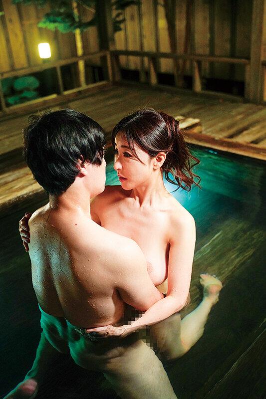 実は超どストライクだった母と混浴で二人きり…子供だからと油断して無防備に晒した裸体にギンギンに勃起した僕が犯した過ちの一部始終。4 サンプル画像 21