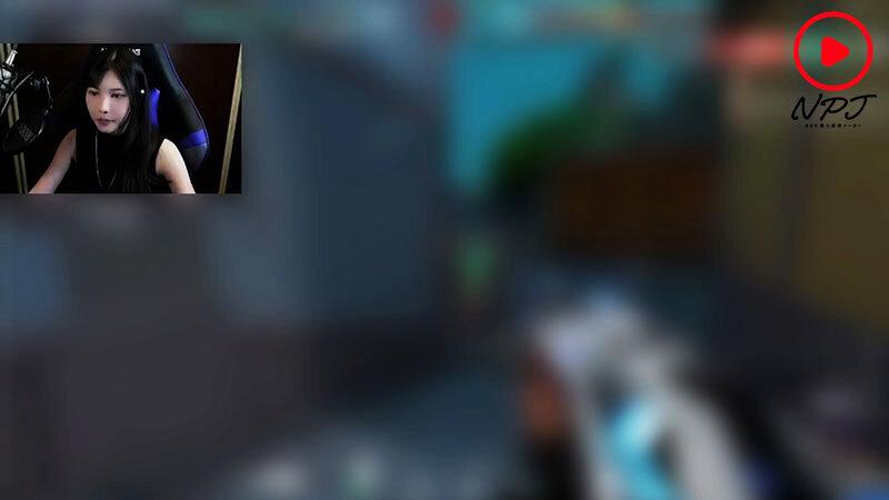 ゲーマーお姉さんの配信に課金しまくってたらオフパコできたよ！！ ミズキさん2〇歳 ゲームとコスプレ大好きな引きこもりお姉さん サンプル画像 2