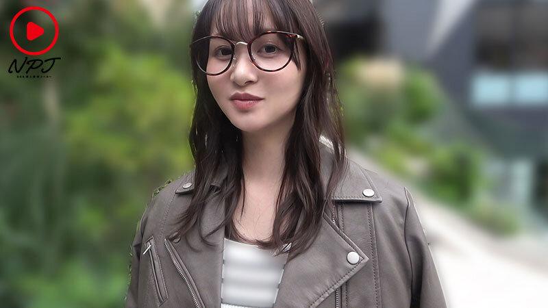 ≪OLの裏休日≫盛る人妻。 SNSで見つけた現役OLとオフパコ密会8発！？ サンプル画像 2