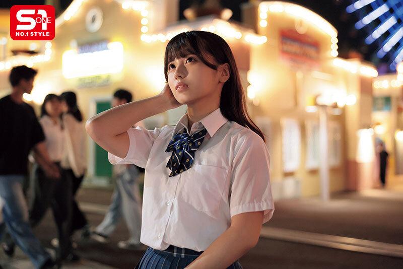 大きな瞳のイマドキ王道美少女がAVデビューして1年が経ちました。 渚あいり 初めてのベスト 12時間 サンプル画像 8
