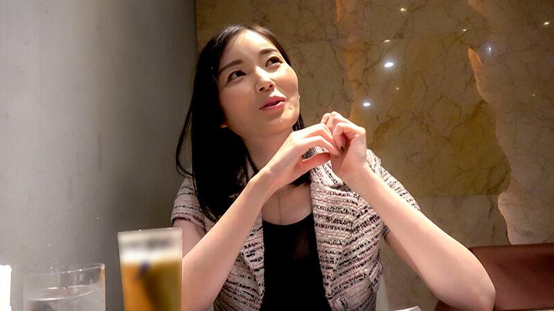 完全プライベート映像 圧倒的透明感の超絶美人 本田ももちゃんと初めての二人きりお泊まり サンプル画像 1