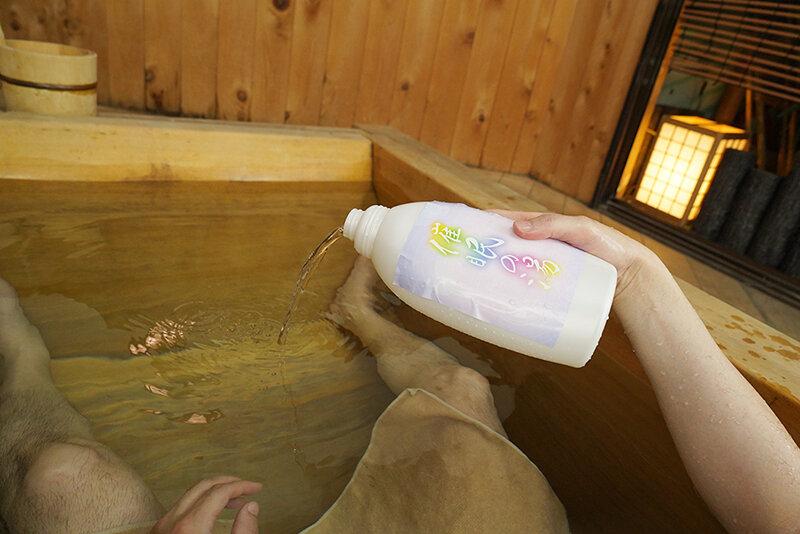 【VR】催淫の湯 温泉旅館で見つけた美女と夢のナマ姦 小那海あや【8K】 サンプル画像 2