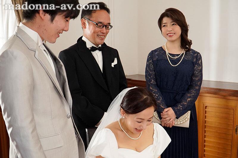 大喧嘩の末に、離婚した元夫婦―。 20年ぶりに仲直りした私たちは、新婚当初のように何度も何度も精魂尽き果てるまで求め合った。 岡江凛 サンプル画像 9