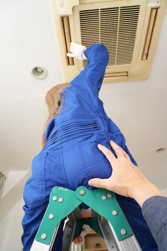 【VR】元ヤンのエアコン修理業者さんに叱られながら死ぬほどオンナを味わった童貞のボク AIKA サンプル画像 6