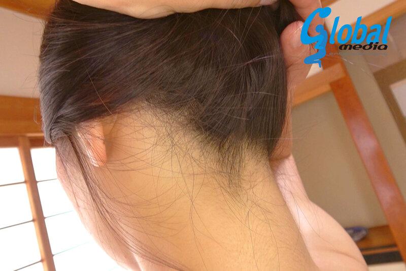 熟女ヌード＆オナニー図鑑 彩 脱衣鑑賞・じっくり部位観察・恥じらいと興奮の自慰絶頂 24人8時間 サンプル画像 6