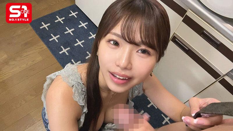 愛をもって童貞卒業させます！裏表のない性格がめっちゃイイ早坂ひめが即勃起する絶倫チ●ポを優しく超スケベに痴女ってM男に覚醒させちゃう 1日 計10発 筆おろしデリバリー サンプル画像 2