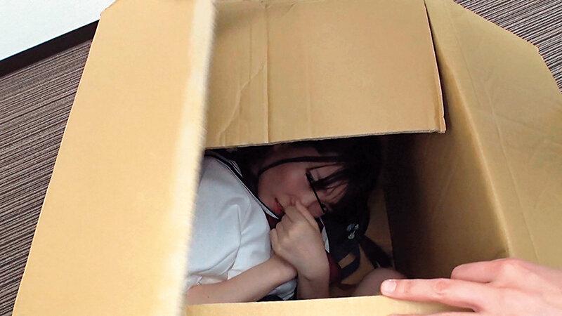 宅配ロ●―タ少●調教映像 サンプル画像 2