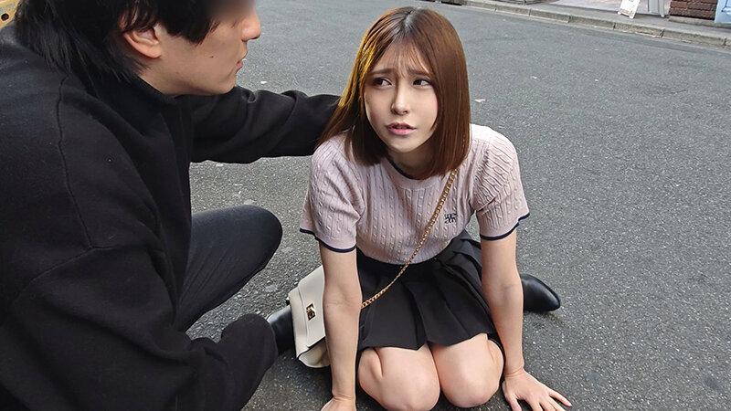 結婚を誓った大学生の彼女がホストにハマり、売掛金を払えずにSEX沼に沈められた新宿・歌●伎町。皆瀬あかり サンプル画像 2