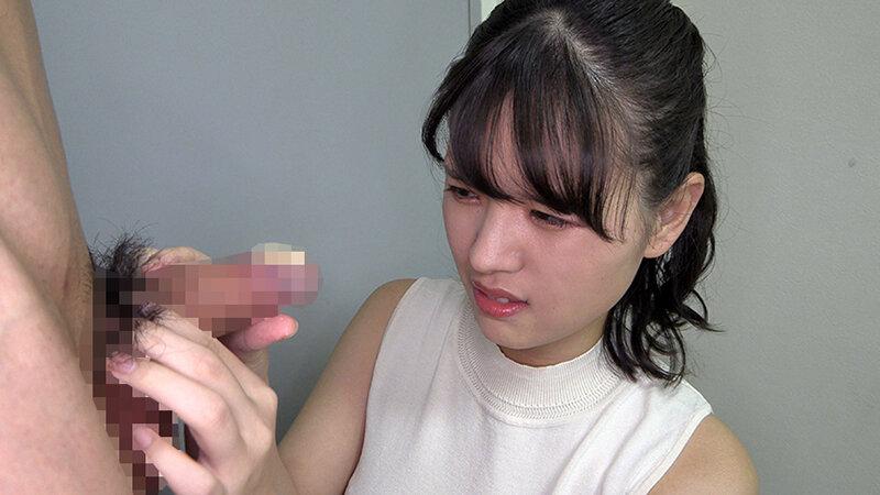 洗っていない汚チ●ポでもお構いなし！？素人娘の即尺フェラチオ 口内発射編 サンプル画像 5