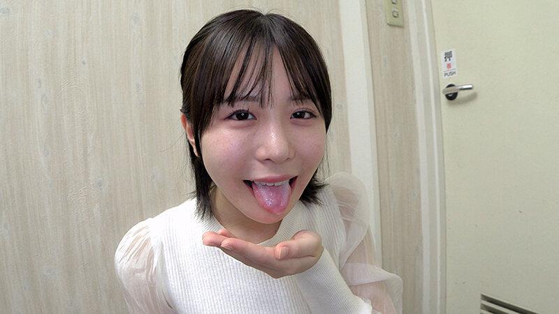 洗っていない汚チ●ポでもお構いなし！？素人娘の即尺フェラチオ 口内発射編 サンプル画像 10