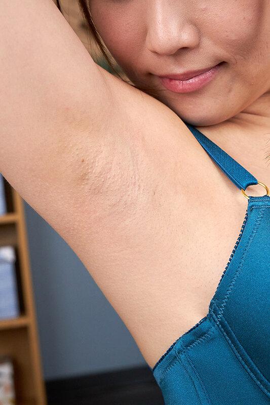 【VR】卑猥な腋に発情してしまった件 美女の腋と乳が一番チ〇ポに効く説ノーカット458分BEST サンプル画像 8
