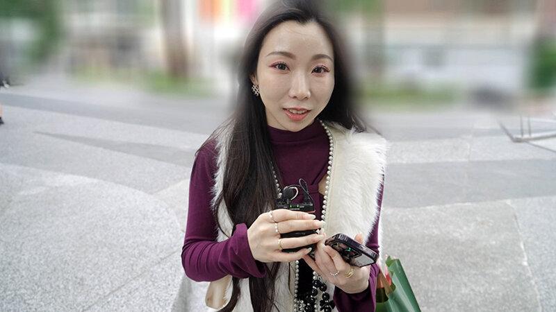 ショッピング好きが集まる台北中○区でナンパしたらムニムニ柔らかおっぱいがエロ過ぎる性欲むんむん女たちと即ハメ成功！！ サンプル画像 12