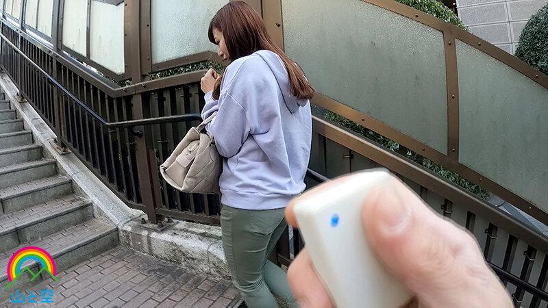 デカ尻娘羞恥露出 10時間BEST サンプル画像 16
