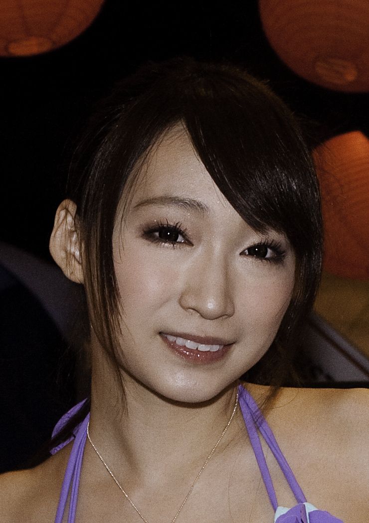 蓮実クレア - Wikipedia